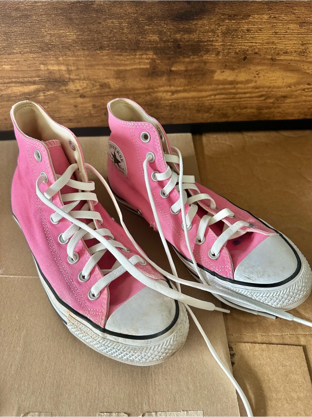 Converse Chuck Taylor All Star W10 Pink HighTop Lace Up Pink HighTop Sneakers